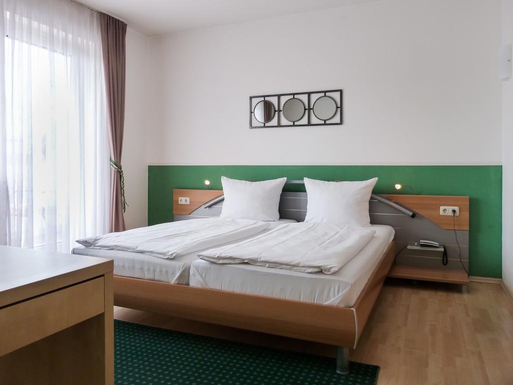 City Hotel Waldkraiburg Kültér fotó
